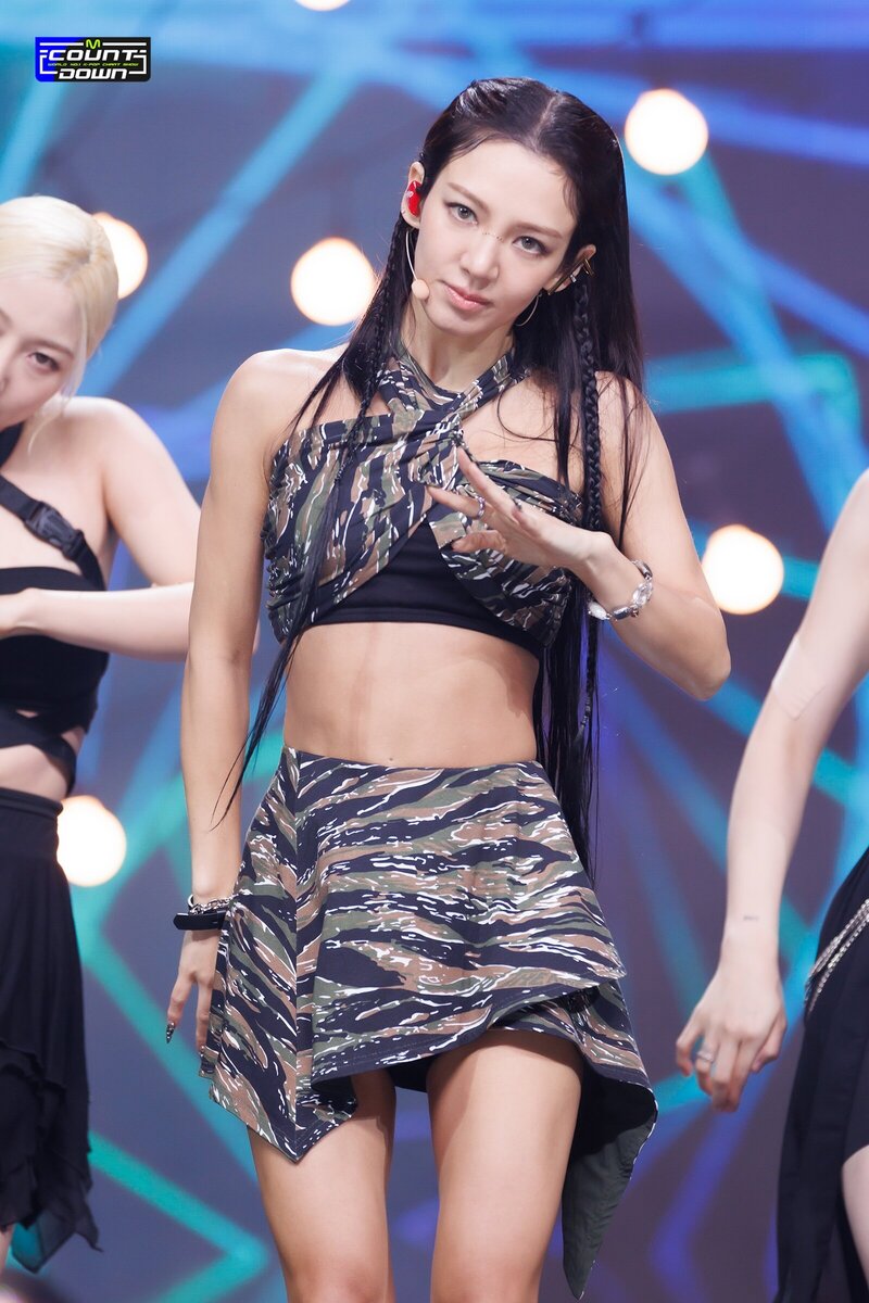 230824 HYO - 'Picture' at M COUNTDOWN documents 3