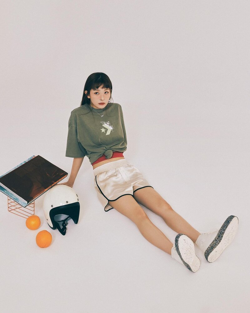 Red Velvet Seulgi for Converse - Chuck Taylor All Star CX Collection documents 4