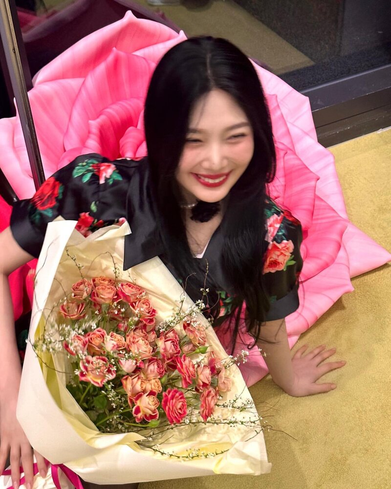 240309 Red Velvet Joy Instagram Update documents 15