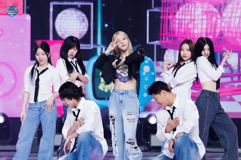 240229 Moon Byul - 'TOUCHIN&MOVIN' at M Countdown documents 1