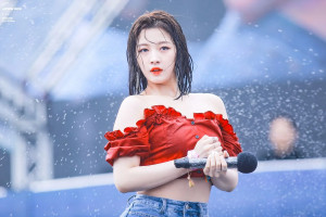 190815 CLC Seunghee at Waterbomb Festival