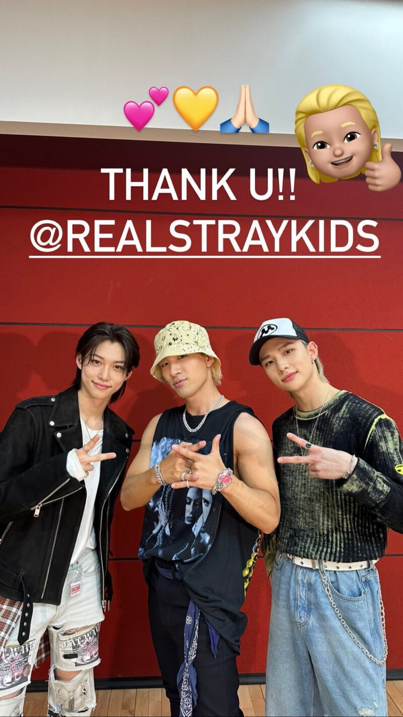 230118 Taeyang Instagram Stories Update with Felix & Hyunjin documents 1