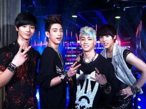 120615 THE SHOW Twitter Update - JJ Project