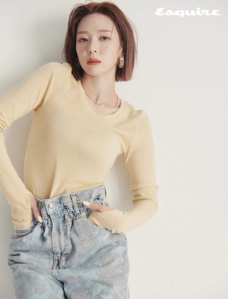 Choa for Esquire Magazine April 2021 Issue documents 1