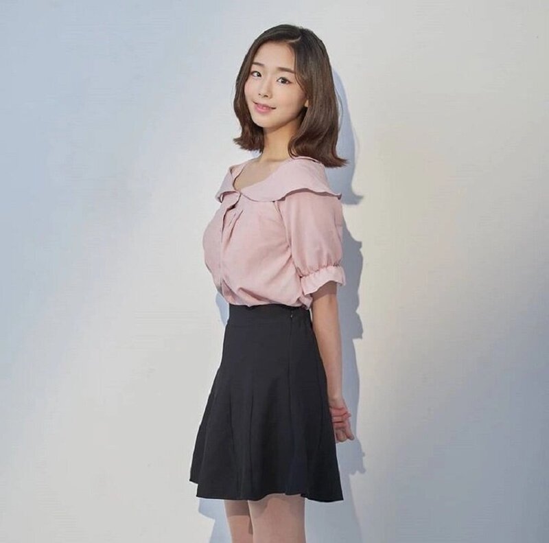 Kim Chaeyeon 2020 Profile Photos documents 6