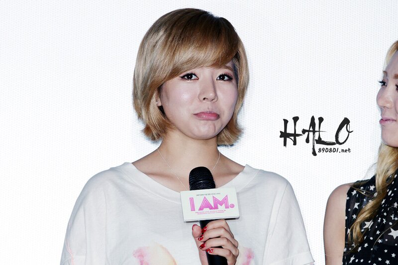 120629 Girls' Generation Sunny at 'I AM' Stage Greetings documents 7
