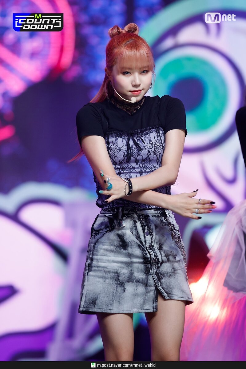 210909 PURPLE KISS - "Zombie" at MCOUNTDOWN documents 15