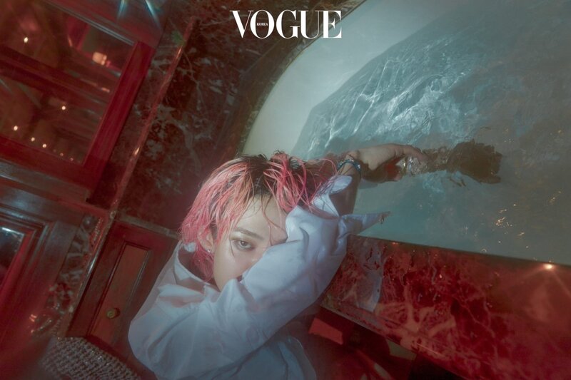BIGBANG G-DRAGON for VOGUE Korea x CHANEL July Issue 2022 documents 4