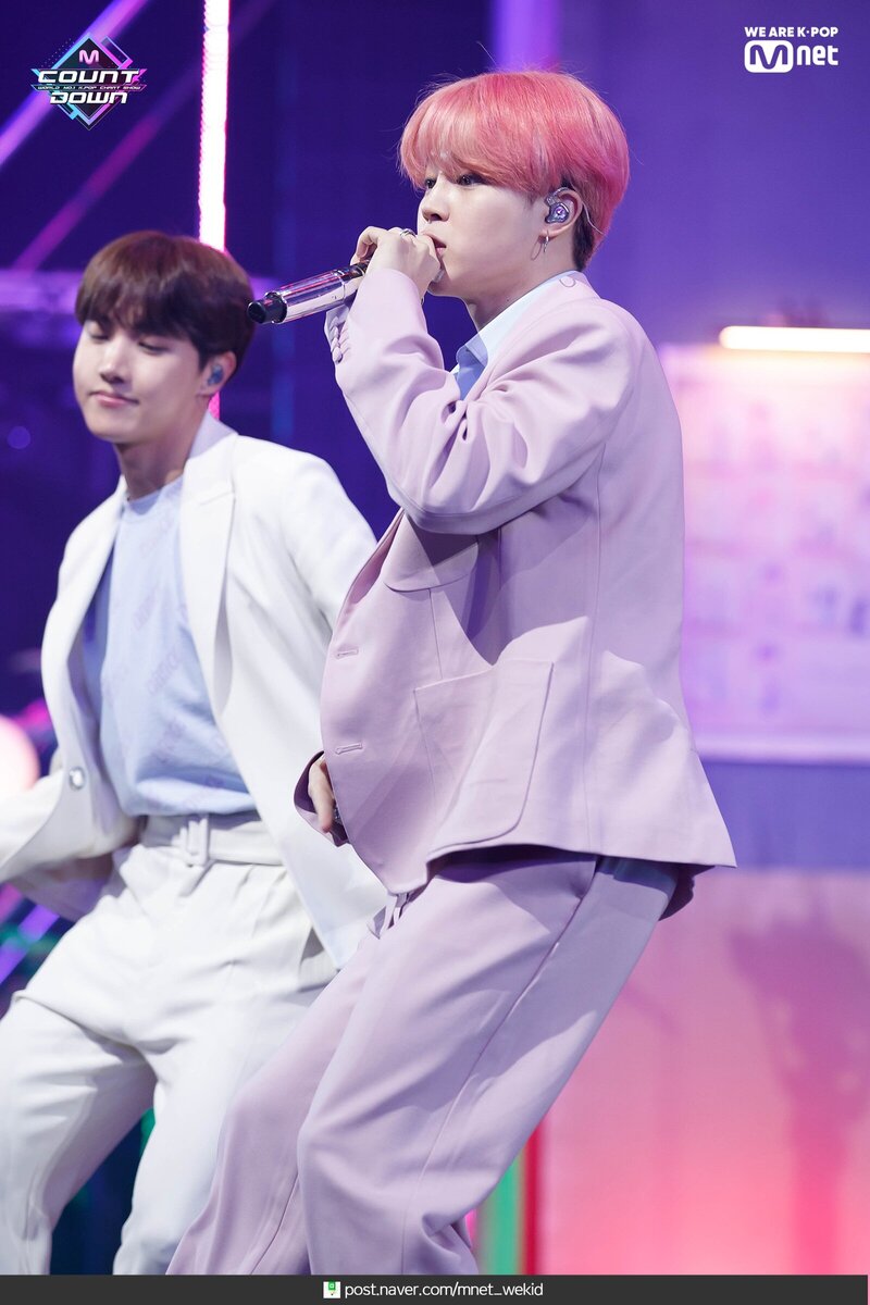 190418 BTS Jimin - 'Boy with Luv' at M COUNTDOWN documents 3