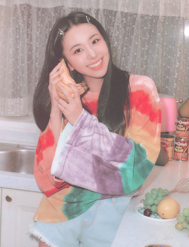Yes, I am Chaeyoung Photobook Scans documents 12