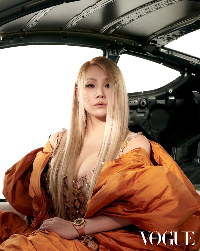 CL for Vogue Korea March 2024 Issue "Vogue Leader: 2024 Woman Now" documents 6