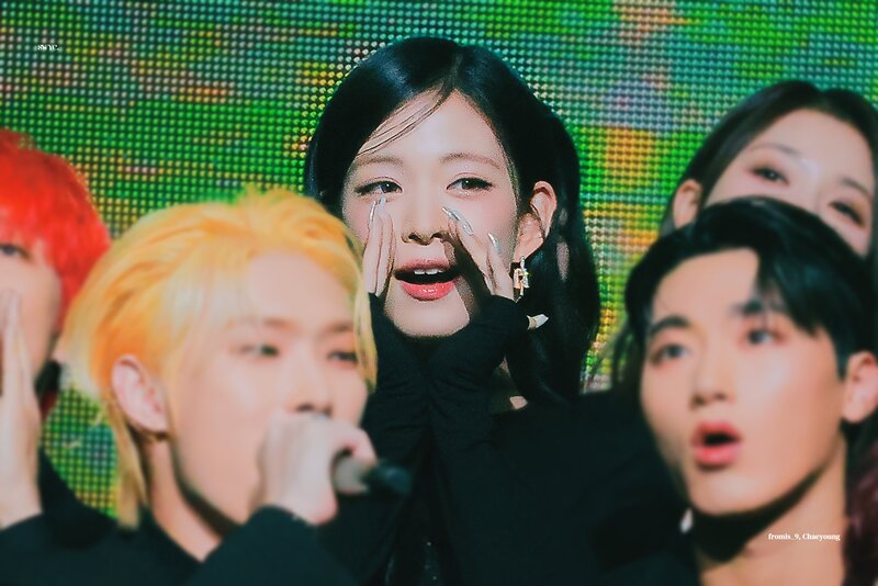 221216 fromis_9 Chaeyoung - KBS Song Festival documents 4