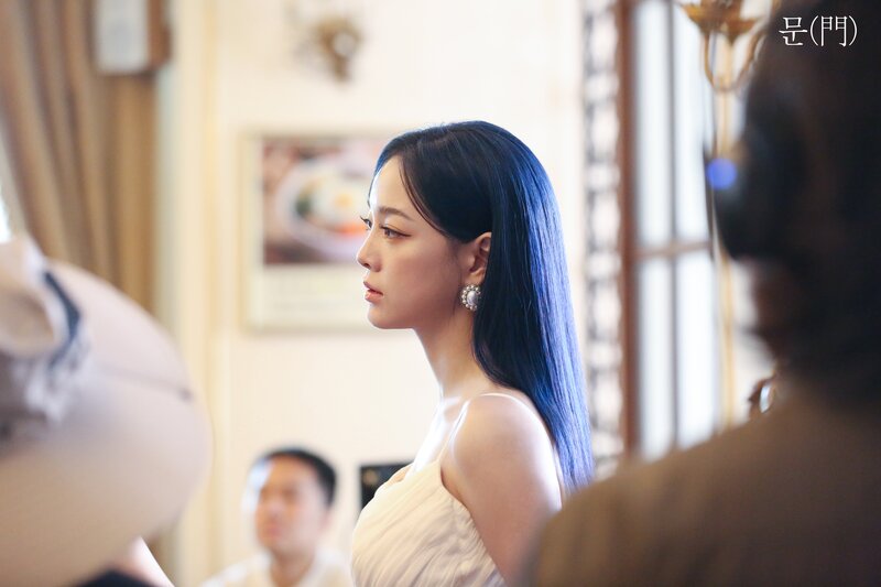 230913 Jellyfish Entertainment Naver Update - Kim Sejeong "Top or Cliff" MV Behind the Scenes documents 1