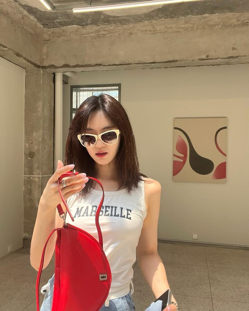 230628 T-ara Eunjung Instagram update documents 7