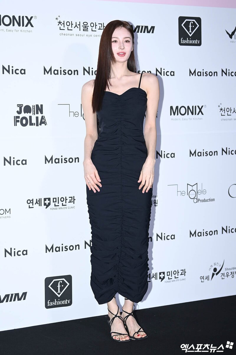 240205 LANA at Seoul Fashion Week - Maison Nica documents 3