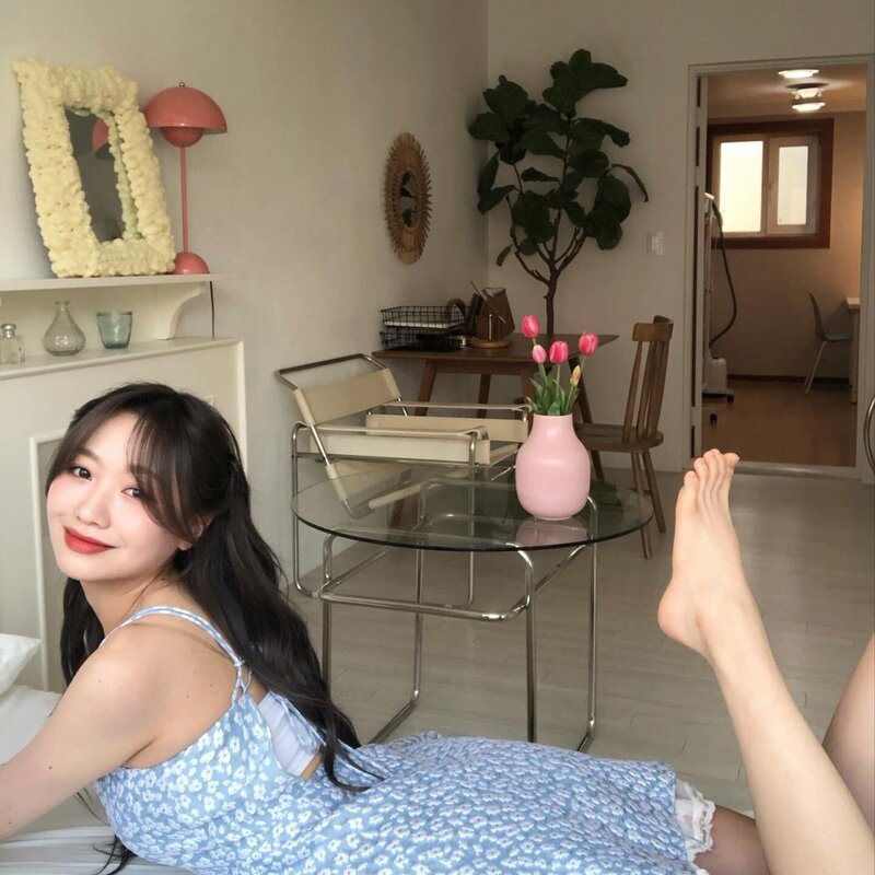 210526 Lovelyz Sujeong Instagram Update documents 4