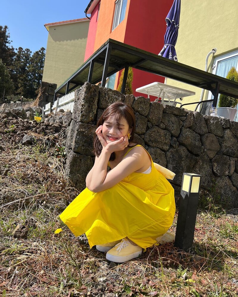 220331 OH MY GIRL Hyojung SNS Update documents 4