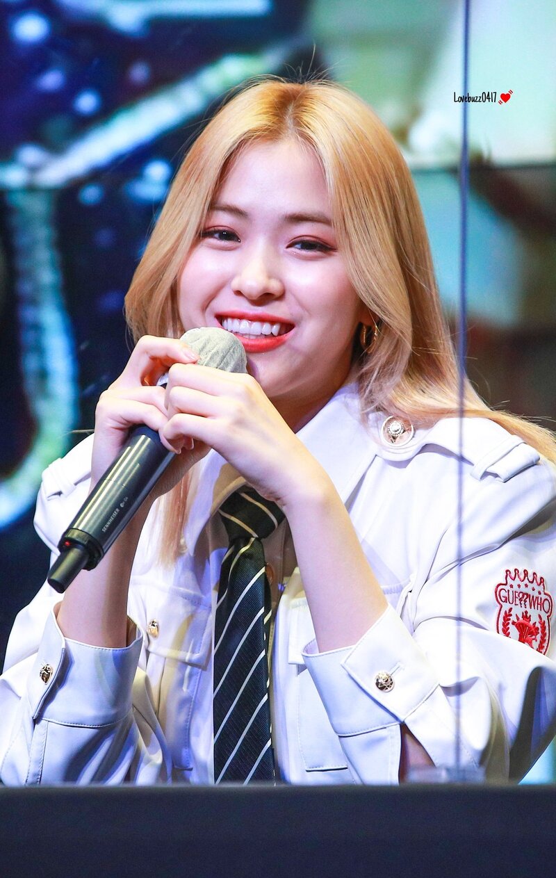 210530 ITZY Ryujin - Fansign Event documents 7