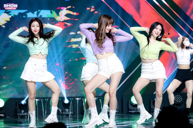 210317 Brave Girls - Rollin' at Show Champion documents 1