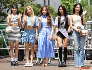 230526 (G)I-DLE on their way to Music Bank