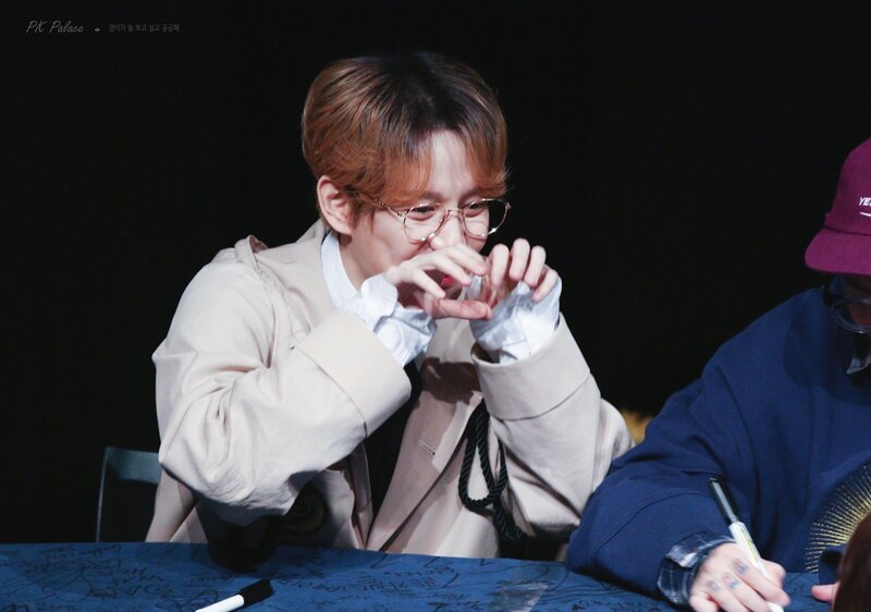 171118 Block B Park Kyung at fanmeet event documents 1