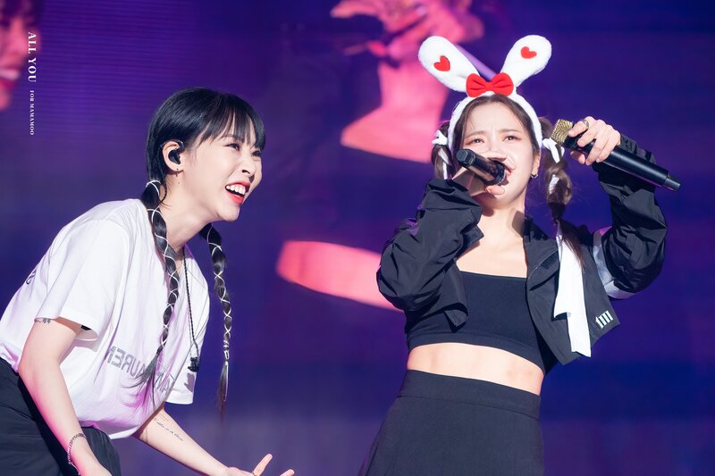 221120 MAMAMOO Solar & Moon Byul - 'MY CON' World Tour in Seoul Day 2 documents 5
