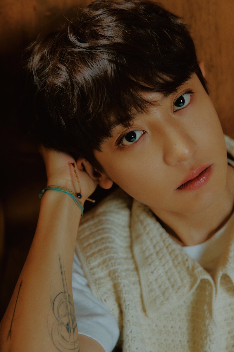 EXO - "Hear Me Out" Teaser Images documents 7