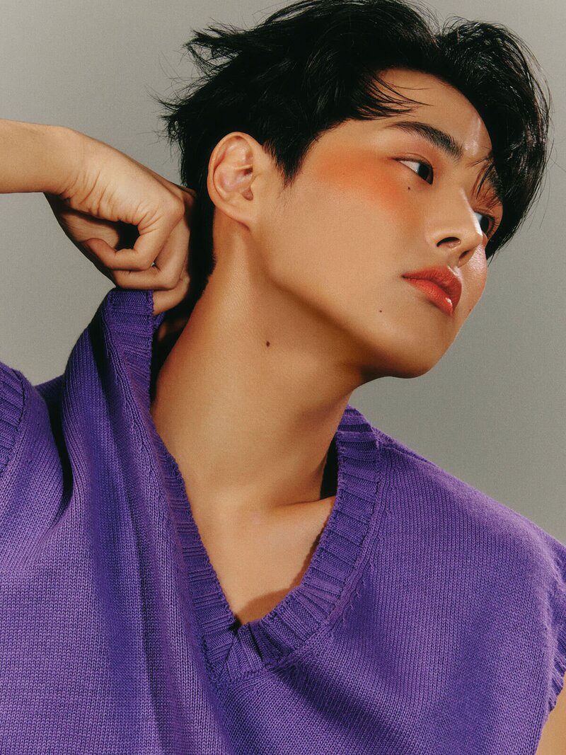 VICTON BYUNGCHAN for NOBLESSE MEN June Issue 2022 documents 2
