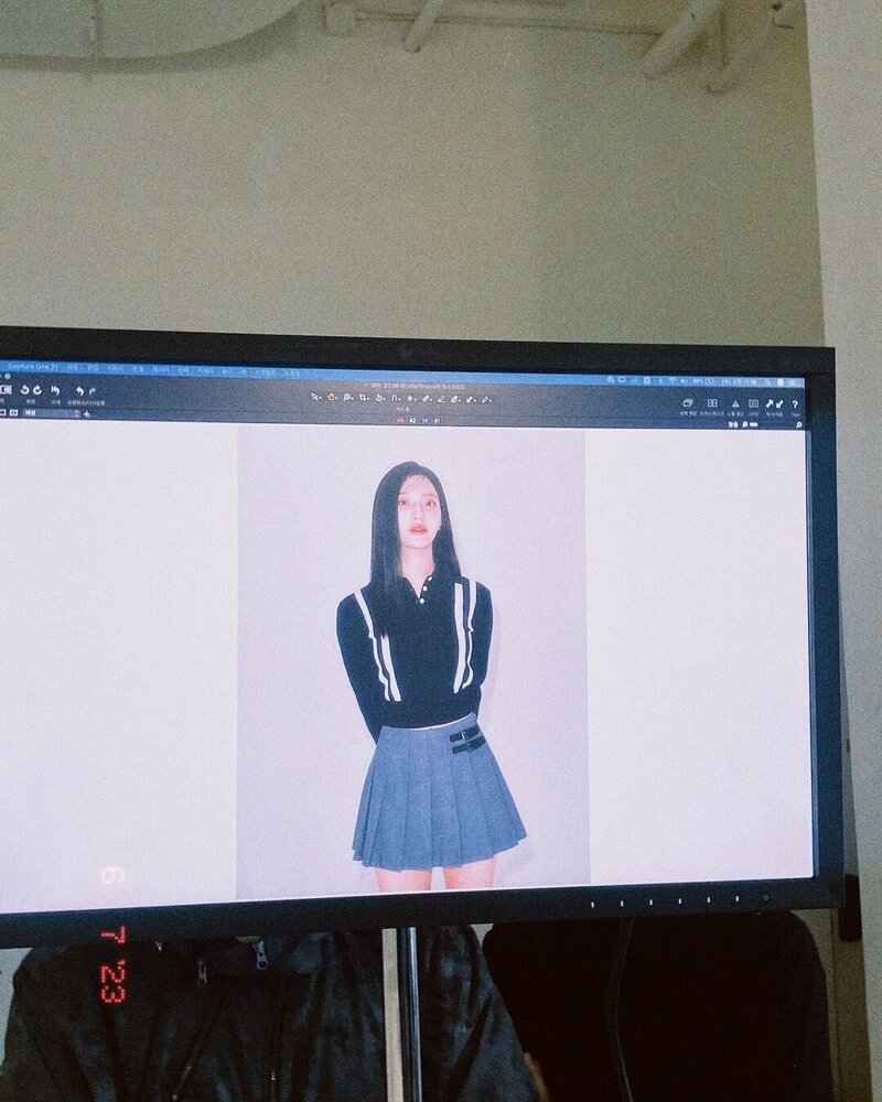 230703 fromis_9 Saerom Instagram Update with Nagyung documents 7