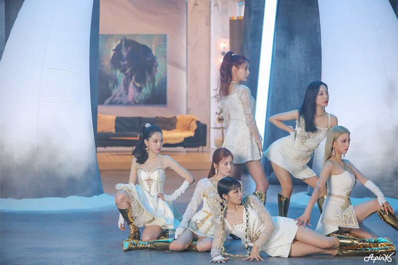 220223 IST Naver Post - Apink 'Dilemma' MV Behind documents 8
