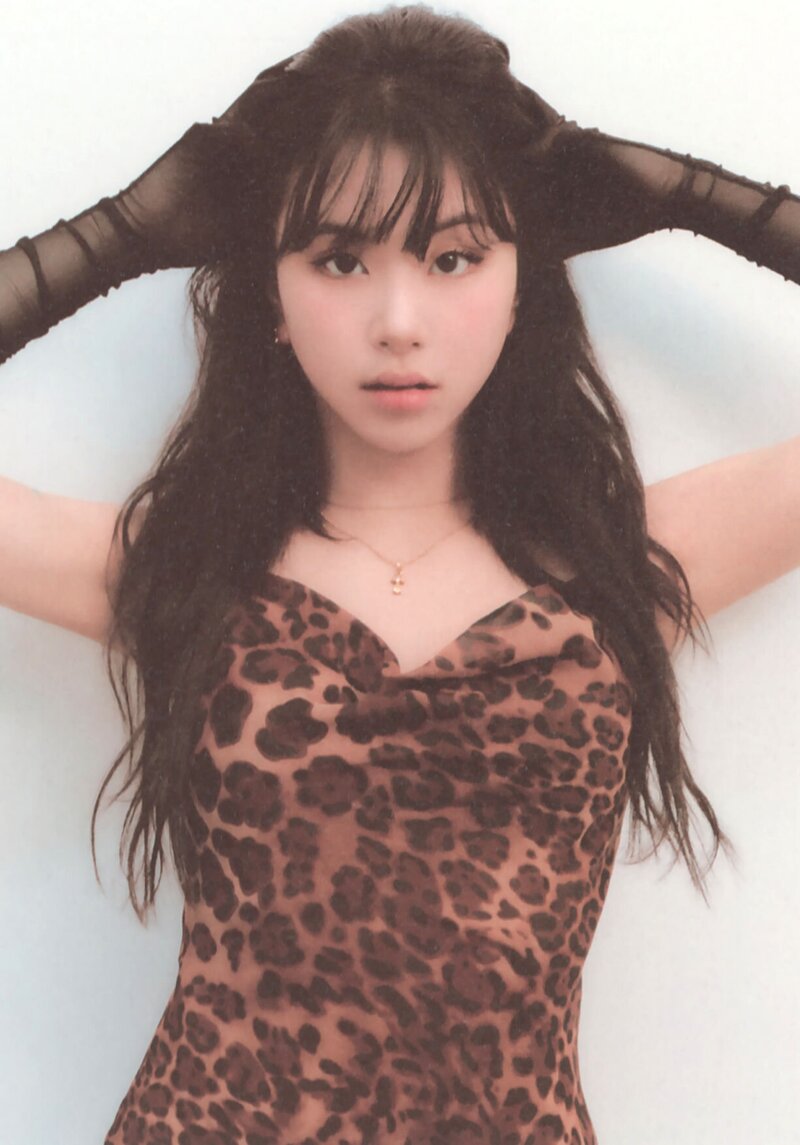 Yes, I am Chaeyoung Photobook Scans documents 3