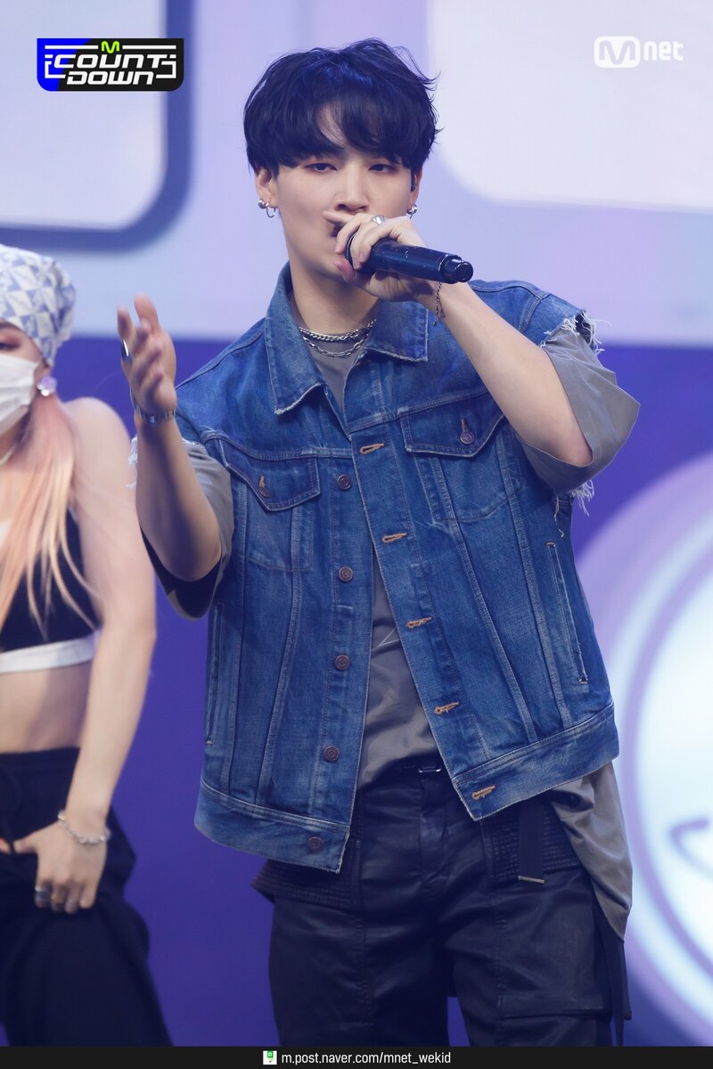 210826 JAY B & Jay Park Performing "B.T.W" at M Countdown | Naver Update documents 24