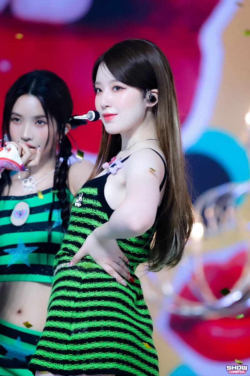 230524 (G)I-DLE Shuhua - ‘Queencard’ at Show Champion documents 4