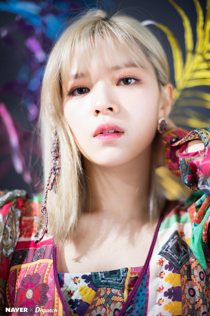 TWICE Jeongyeon 9th Mini Album "MORE & MORE" Music Video Shoot by Naver x Dispatch documents 5