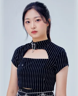 Kim Suyeon My Teenage Girl profile photos