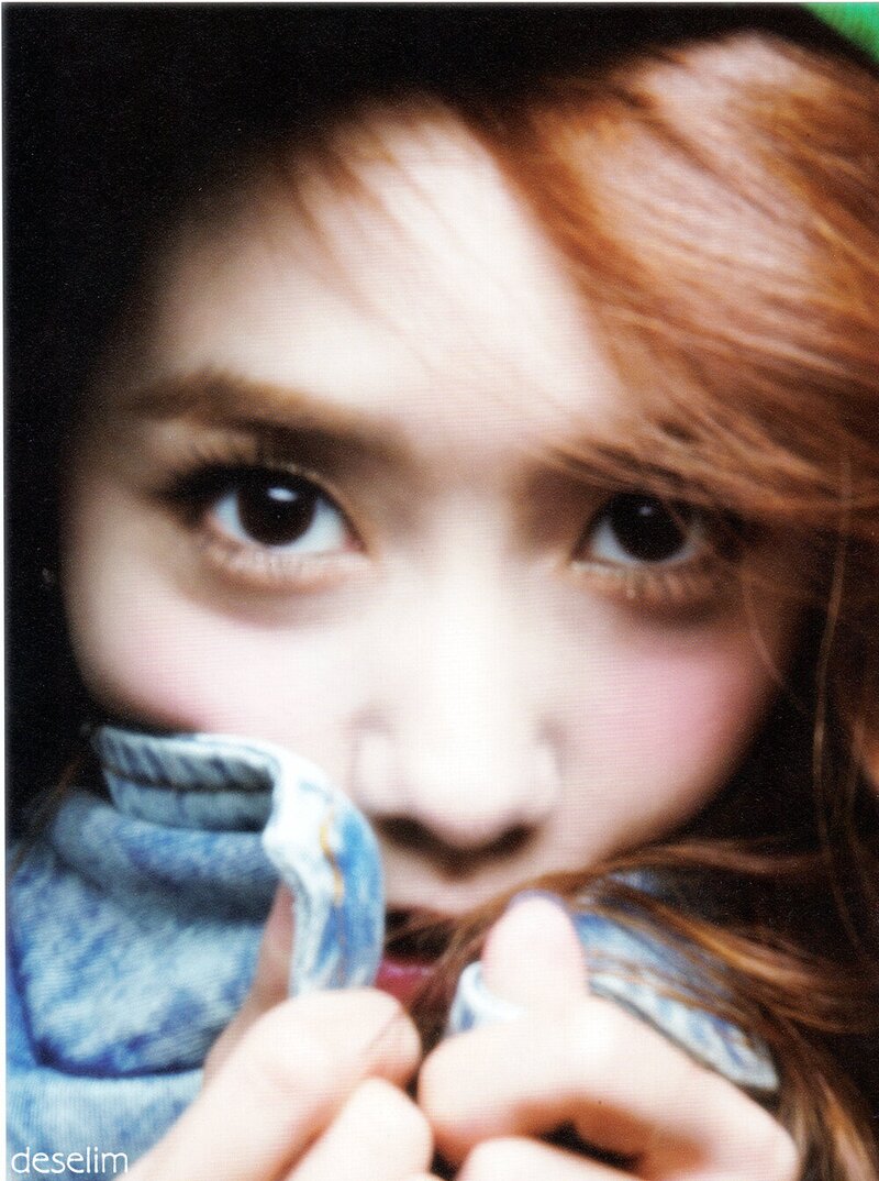 SNSD 4th album 'I Got A Boy' Yoona photobooklet scans documents 13