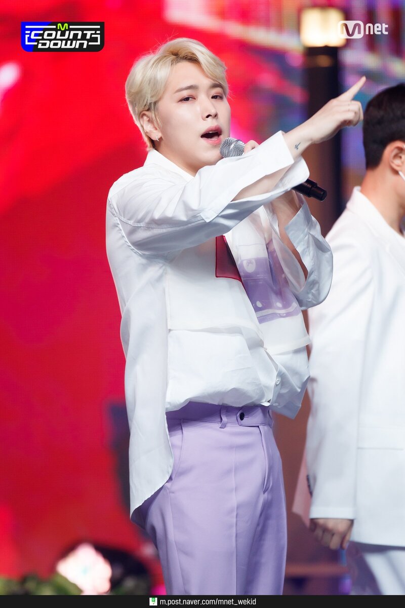 210909 Sungmin "Goodnight, Summer" at MCountdown documents 11