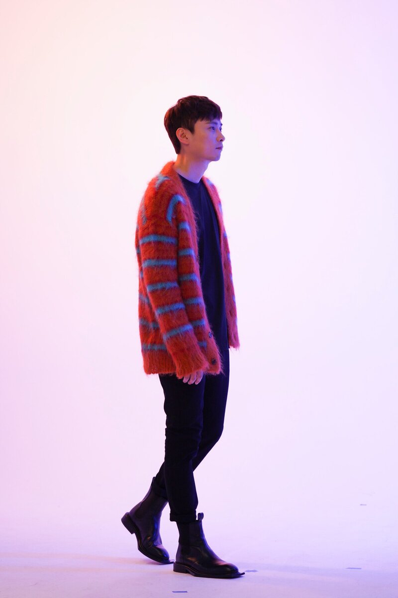 210308 Long Play Naver Update - BUZZ "The Lost Time" Jacket Shoot Behind documents 13