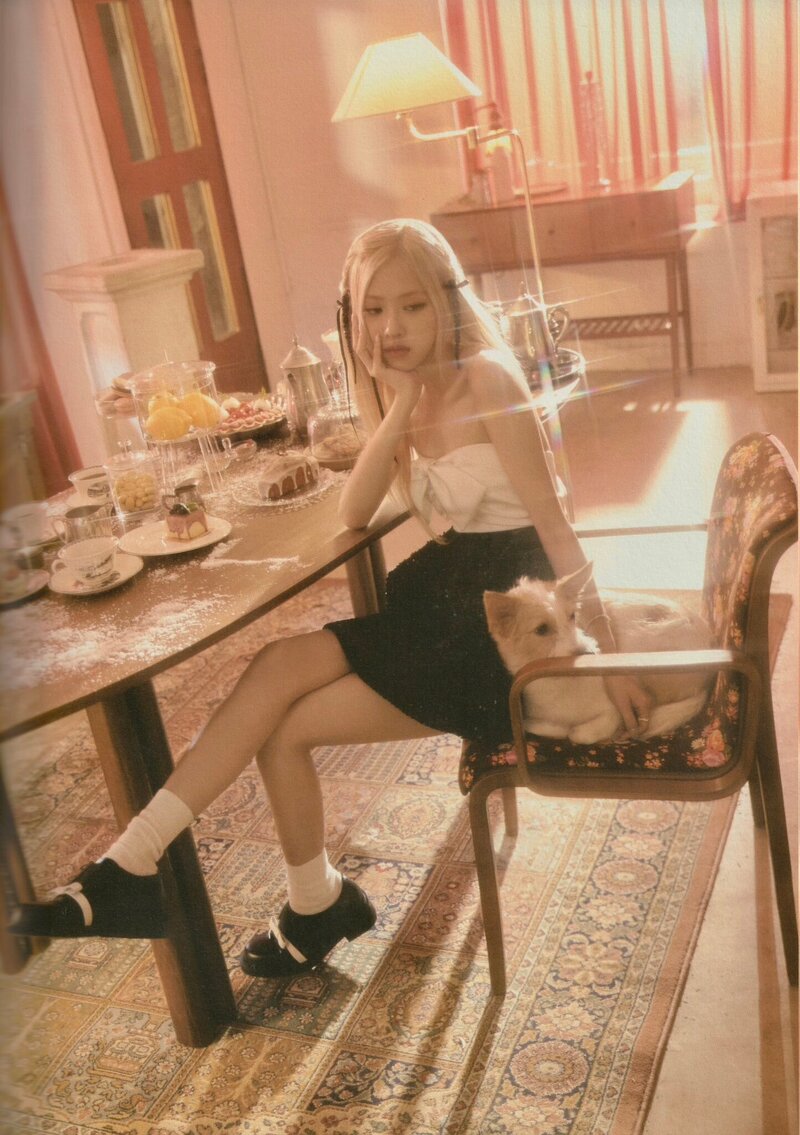 BLACKPINK Rosé - Season’s Greetings 2024: 'From HANK & ROSÉ To You' (Scans) documents 13
