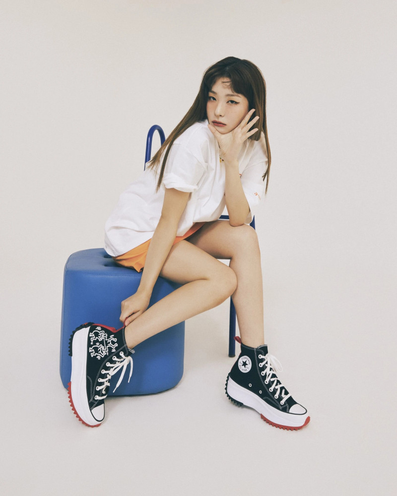 Red Velvet Seulgi for Converse 2021 Summer 'White Canvas' Collection documents 4