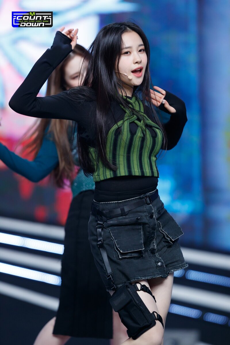 220324 Weeekly - 'Ven para' at M Countdown documents 7