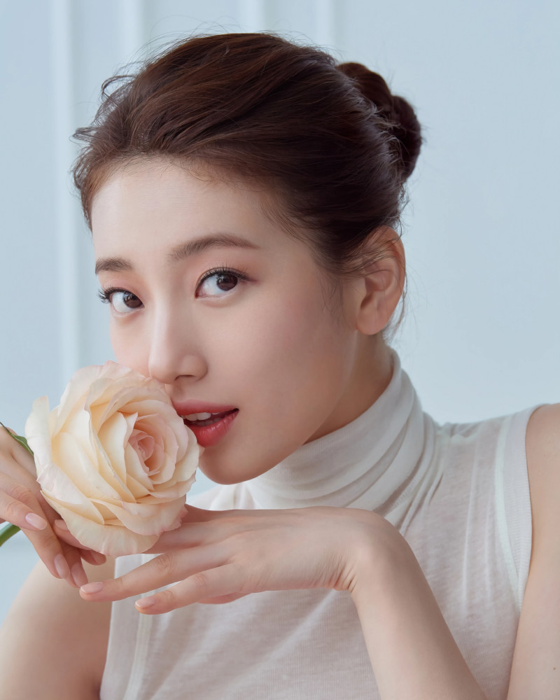 Bae Suzy for Marie Claire Korea Magazine March 2021 x Lancome documents 1
