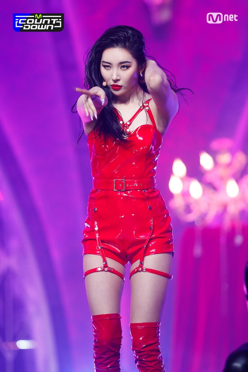 210225 Sunmi - 'TAIL' at M Countdown documents 1