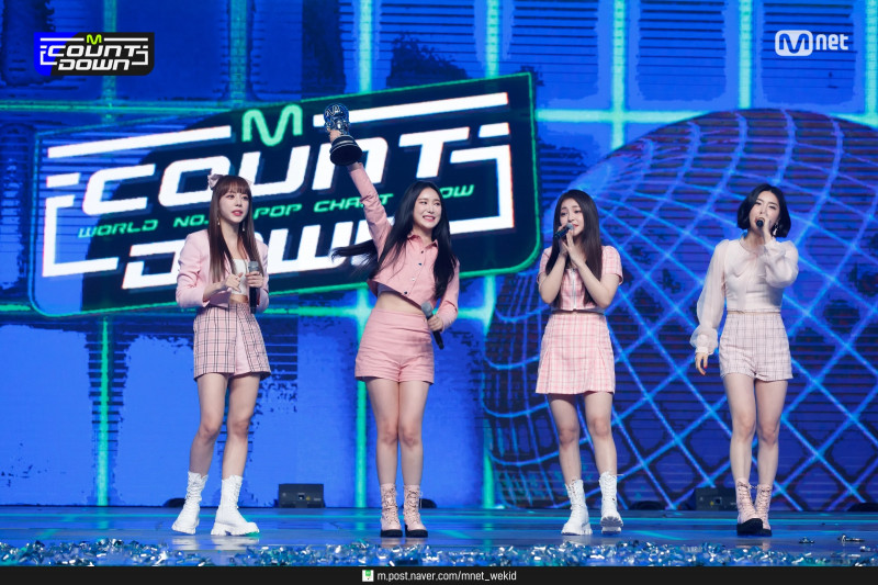 210318 Brave Girls - Rollin & #1 Encore Stage at M Countdown documents 23
