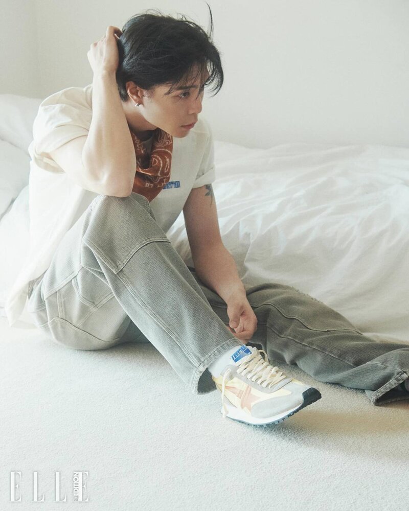 NCT's Johnny for ELLE Korea D Edition documents 7