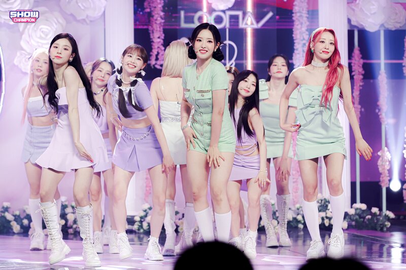220706 LOONA 'Flip That' at Show Champion documents 4