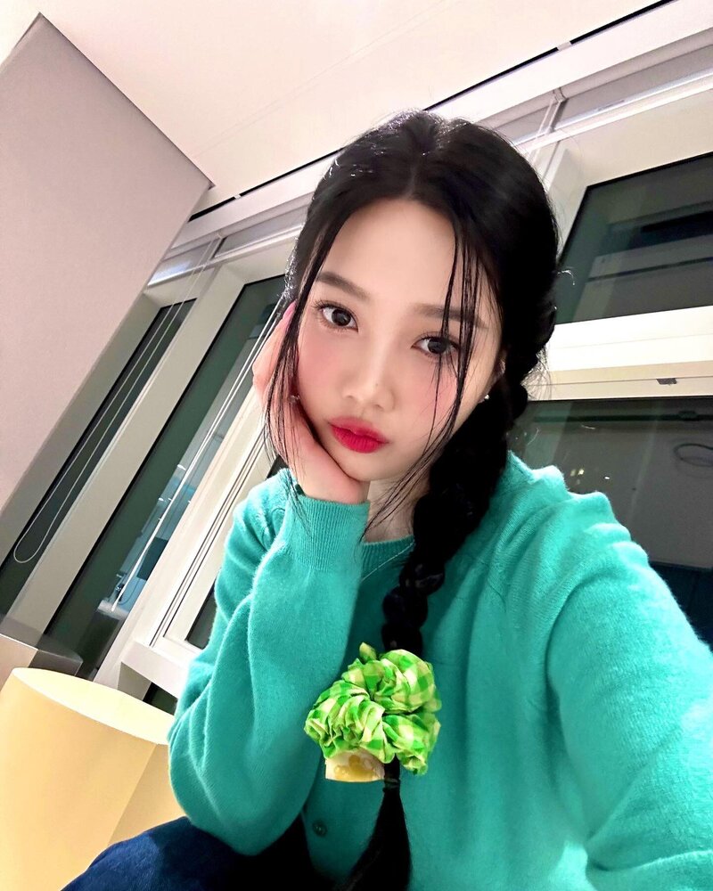 240414 Red Velvet Joy Instagram Update documents 8