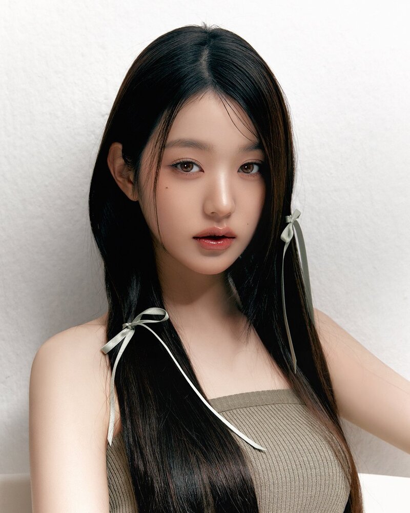 IVE Jang Wonyoung for Hapa Kristin - "Bittersweet Olive Green" 2023 Collection documents 12