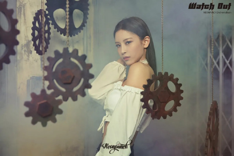 NeonPunch_Iaan_Watch_Out_concept_photo_(2).png