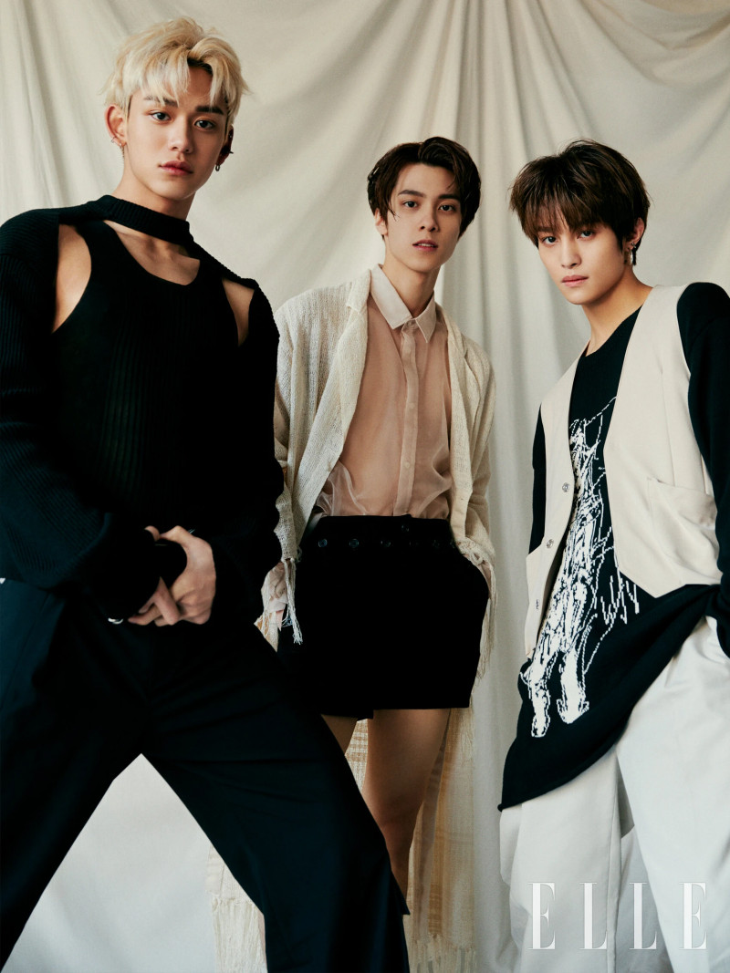 WayV for Elle 2020 May Issue documents 5